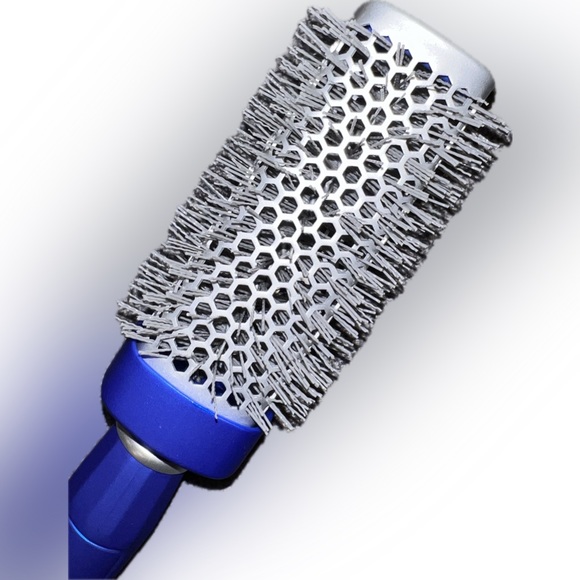 NWOT BIO IONIC Large (1.75inch) Round Brush - Picture 10 of 11